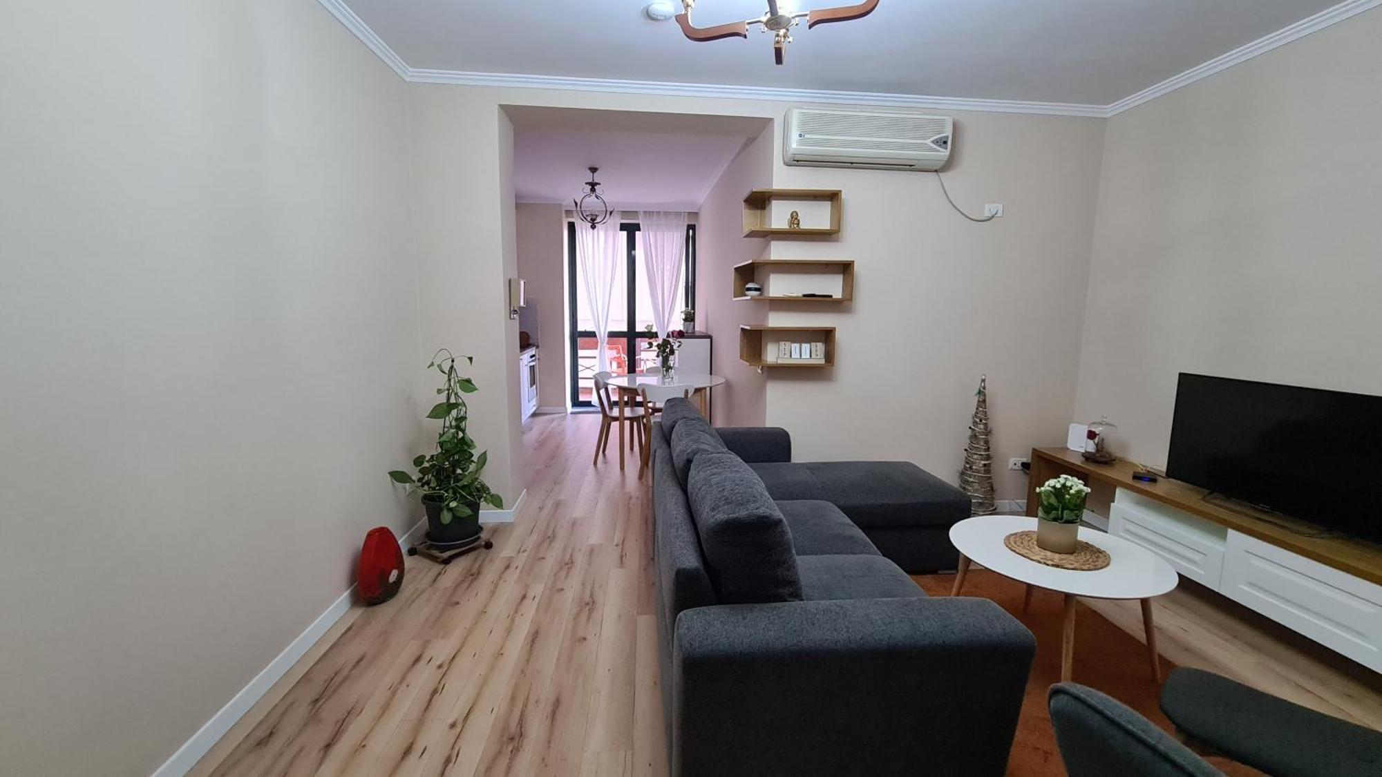 Family-Friendly Apt At 21 Dhjetori W/Self Check-In Tiranë Ngoại thất bức ảnh