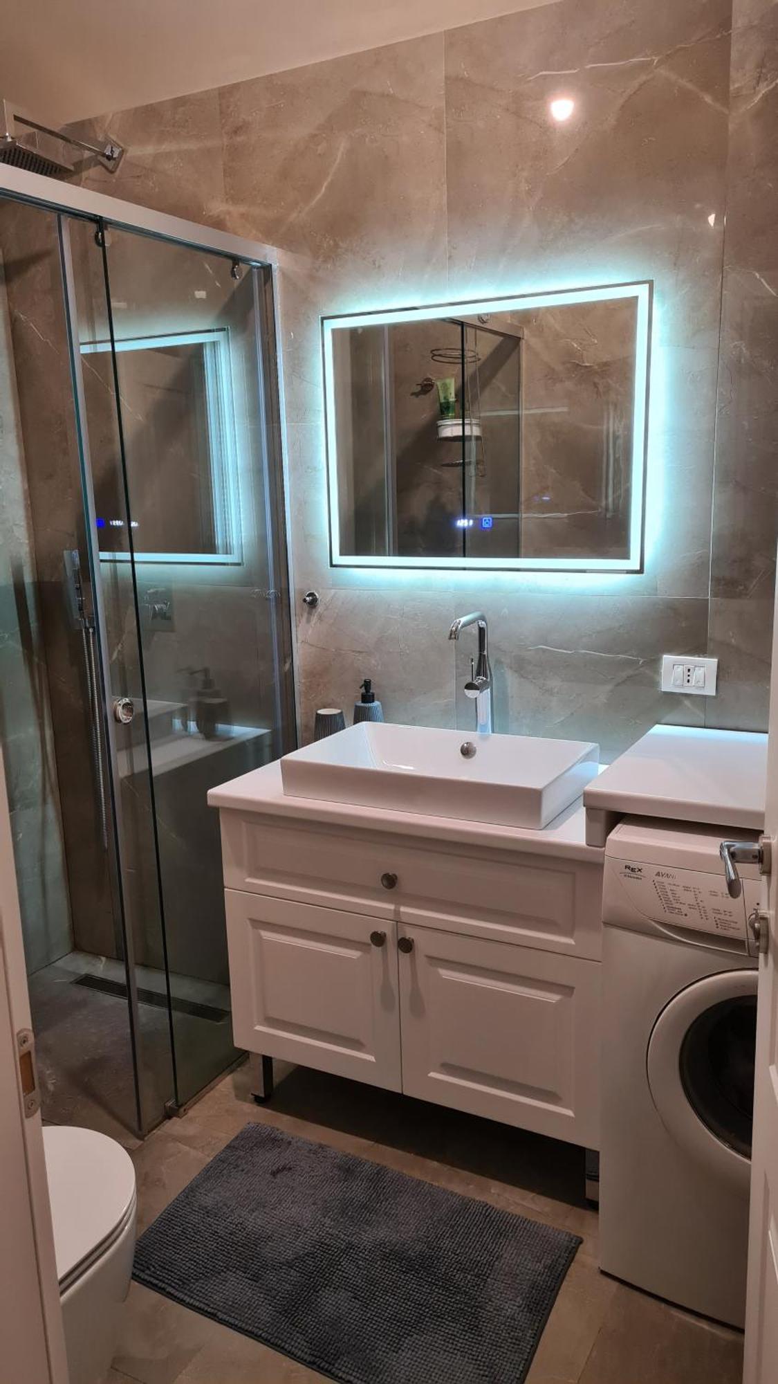 Family-Friendly Apt At 21 Dhjetori W/Self Check-In Tiranë Ngoại thất bức ảnh